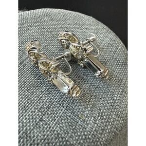 Vintage Coro Rhinestone Clip On Earrings Silver Tone Art Deco Classic Wedding